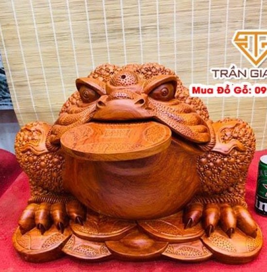 Ý Nghĩa Phong Thuỷ Của Cóc Ngậm Tiền Tăng Cường Vận Khí Tài Lộc