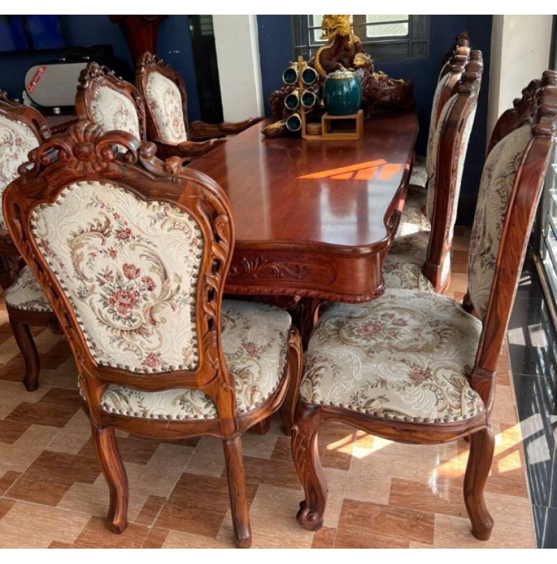 Bộ Bàn Ăn Gỗ Cẩm Lai 8 Ghế – Thu Mua Bộ Bàn Ăn Cẩm Lai Giá Cao, Nhanh Gọn, Uy Tín Tại TPHCM