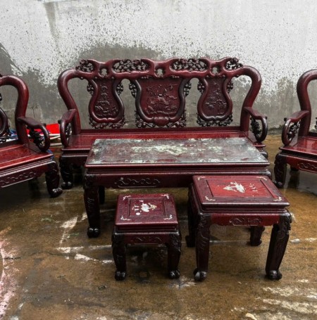 Bộ Bàn Ghế Gõ Mật Tay 10 Đục Đẹp Thanh Lý – Sang Trọng, Bền Đẹp, Giá Cực Rẻ 