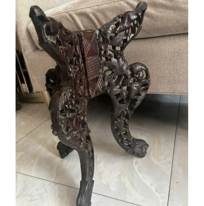 Chò Sóc Nho Gỗ Trắc Hàng Xưa – Tinh Hoa Thủ Công